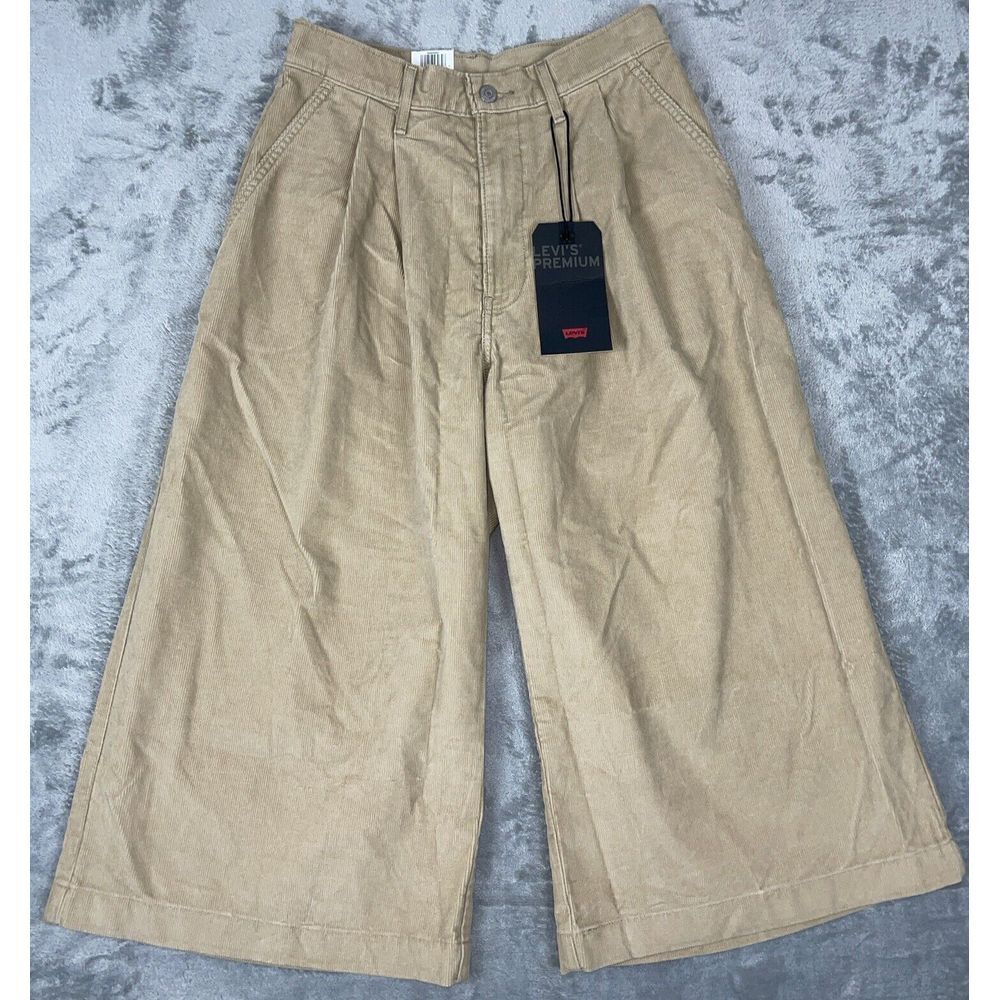 Levi's Pants Womens 26 Premium Wide Leg Pleated Crop Corduroy NWT MSRP $80 - Picture 1 of 9